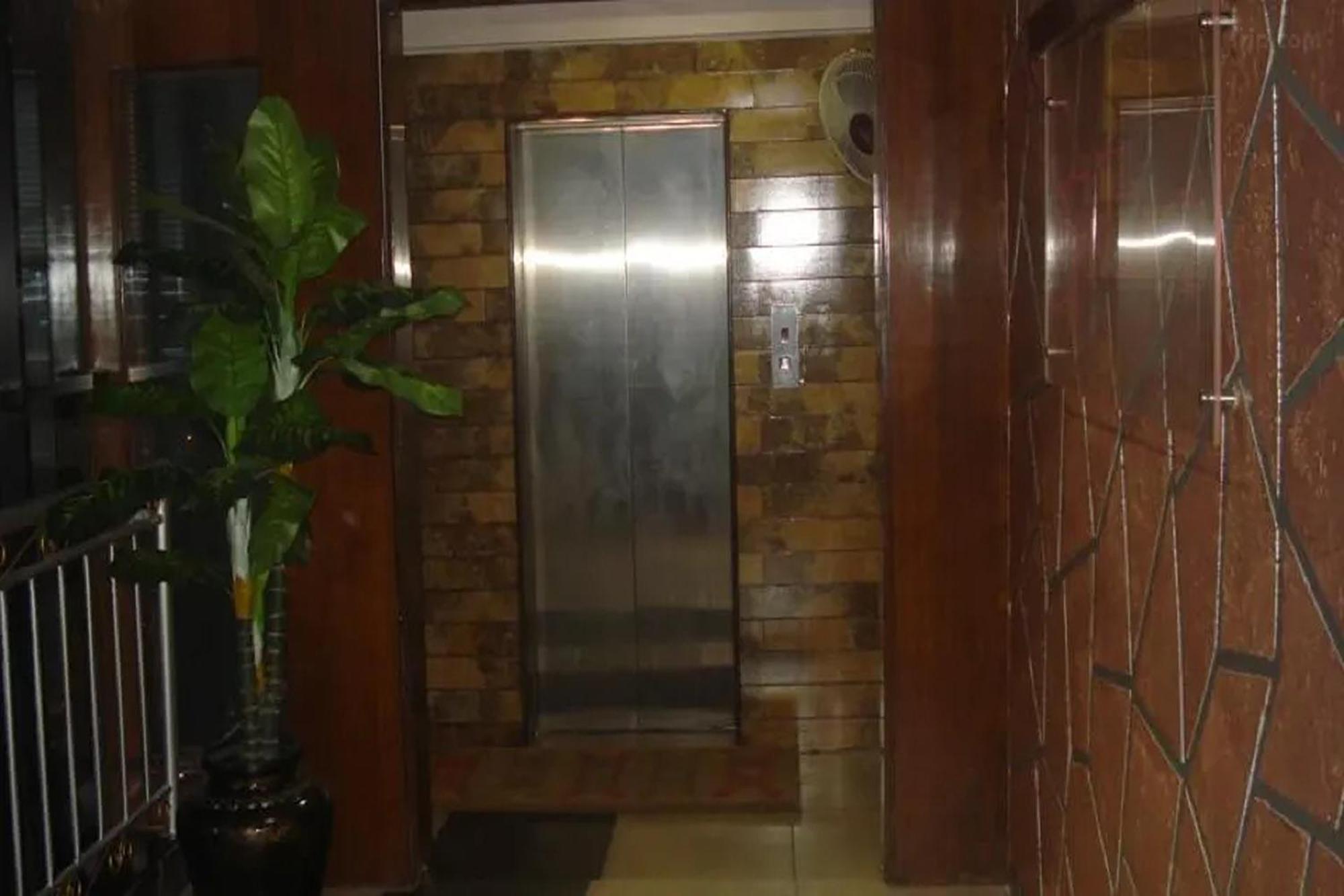 Hotel Shailly Inn Amhedabad Dış mekan fotoğraf